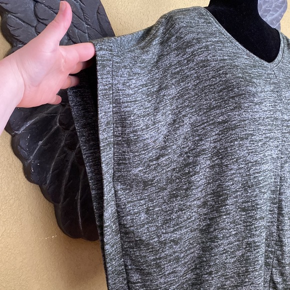 Sonoma Oversized V-neck Soft Touch Poncho Shirt Top - Picture 2 of 7